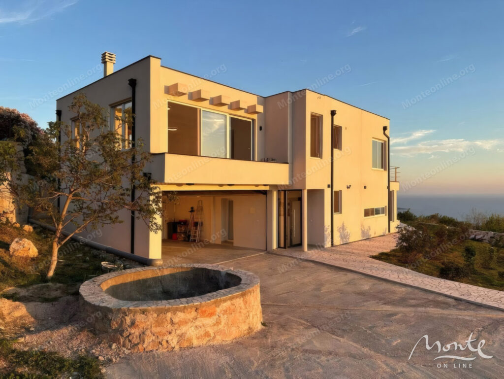 sovremennaya villa s bassejnom i vidom na more v dobra voda bar 04