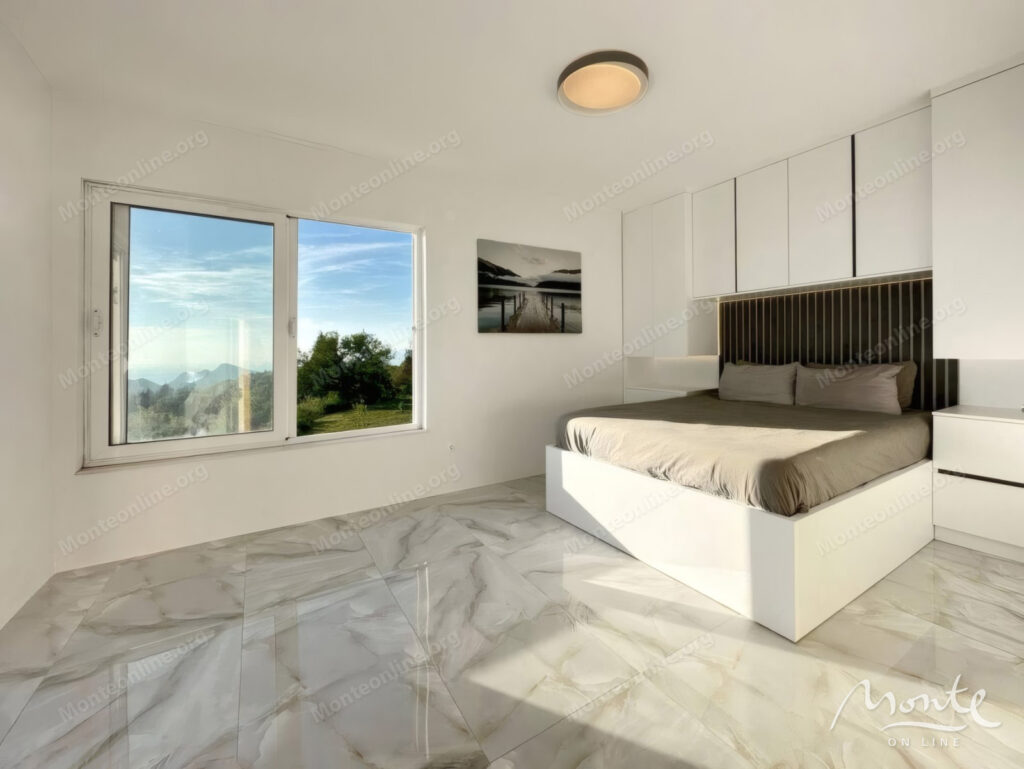 sovremennaya villa s bassejnom i vidom na more v dobra voda bar 20