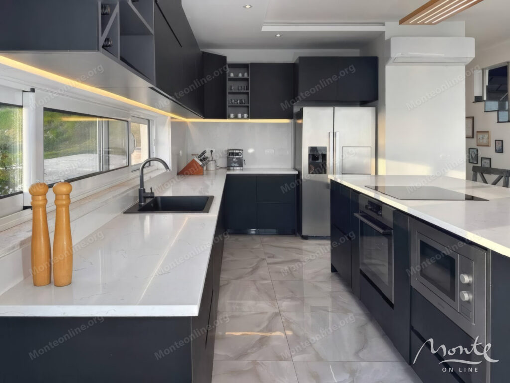 sovremennaya villa s bassejnom i vidom na more v dobra voda bar 27