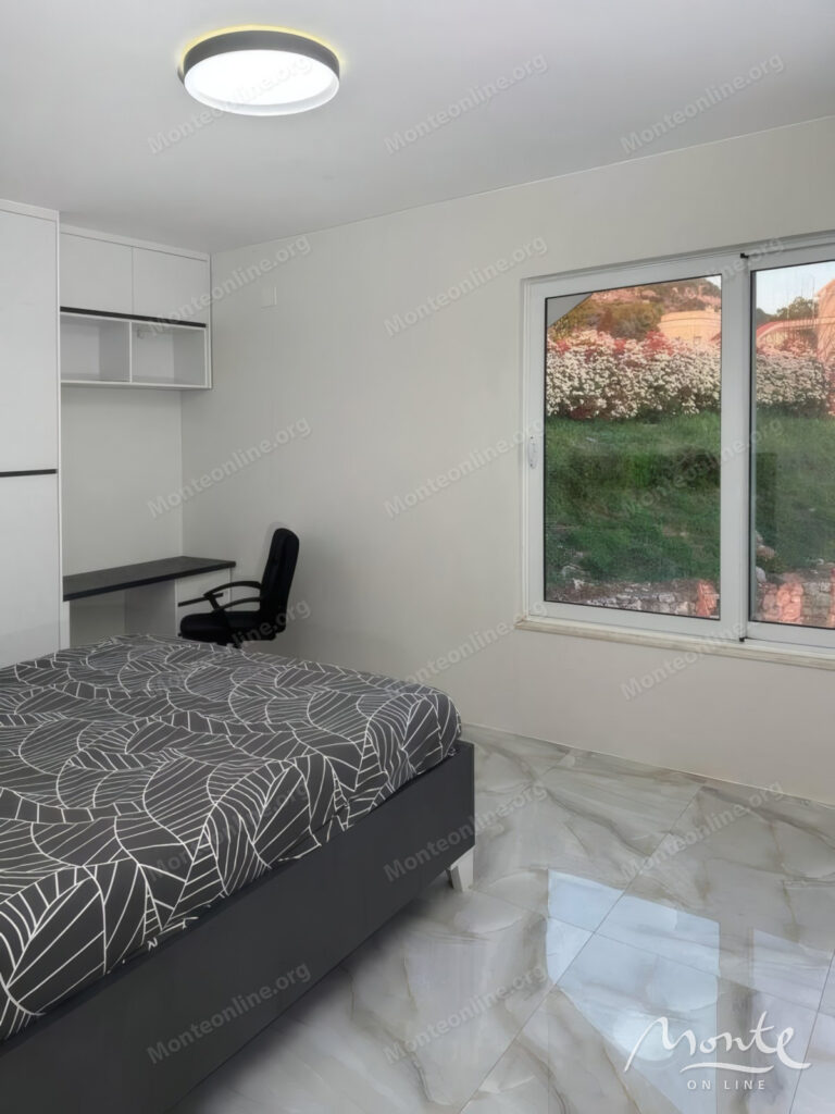 sovremennaya villa s bassejnom i vidom na more v dobra voda bar 31