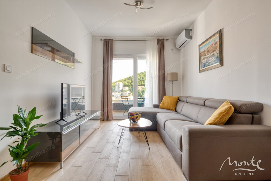 uyutnaya kvartira s 1 spalnej v sovremennom komplekse old bakery v budve 04