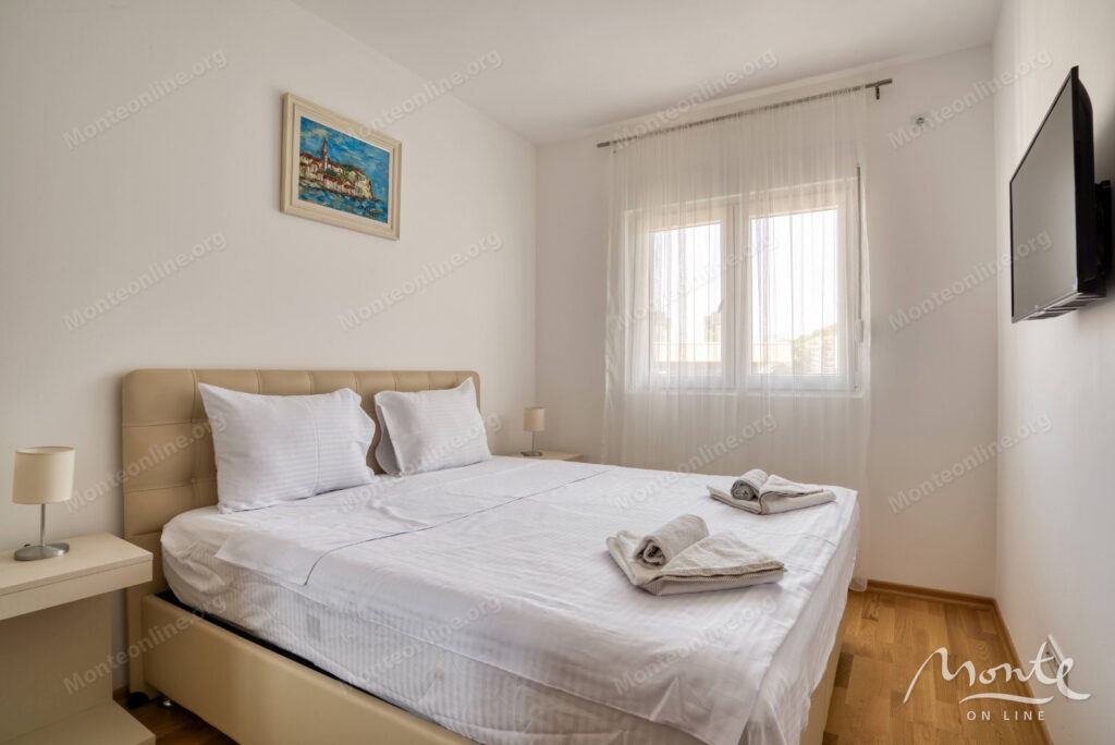 uyutnaya kvartira s 1 spalnej v sovremennom komplekse old bakery v budve 10