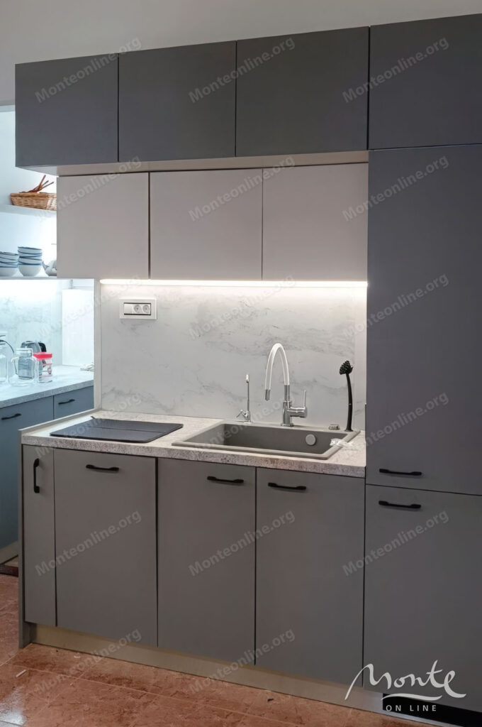 elegantnaya kvartira s 3 spalnyami kaminom i panoramnoj terrasoj u vhoda v boko kotorskij zaliv 13