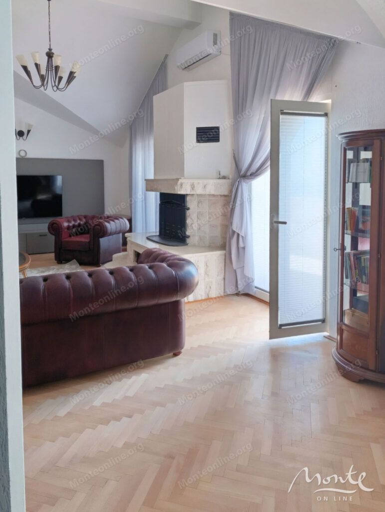 elegantnaya kvartira s 3 spalnyami kaminom i panoramnoj terrasoj u vhoda v boko kotorskij zaliv 15