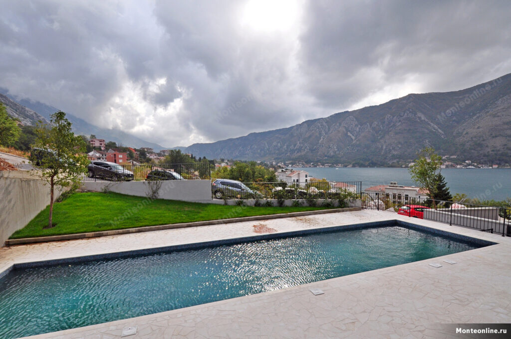 elegantnaya rezidencziya s panoramnym vidom na more v dobrote 20