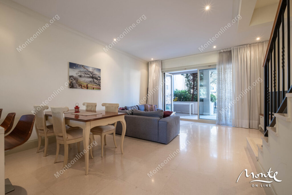 elitnyj dvuhurovnevyj apartament v serdcze porto montenegro tivat 03