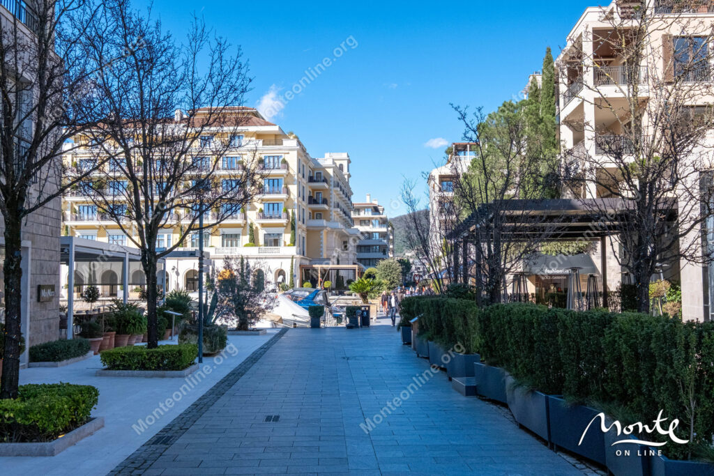 elitnyj dvuhurovnevyj apartament v serdcze porto montenegro tivat 44