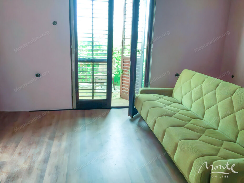 komfortnyj taunhaus s terrasoj v zhilom rajone sutomore 10