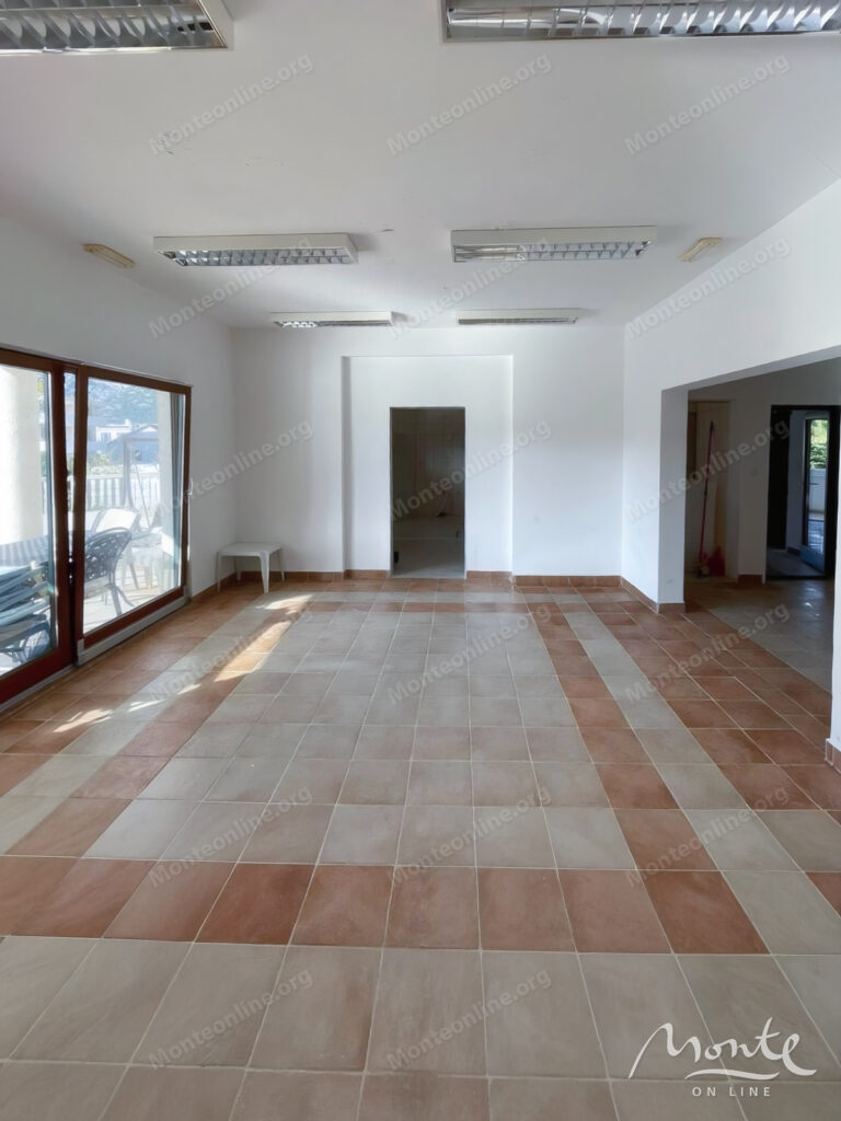 kommercheskoe pomeshhenie v zhilom komplekse roman gardens risan 06