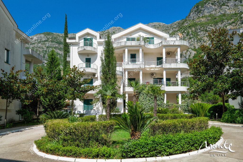 kommercheskoe pomeshhenie v zhilom komplekse roman gardens risan 17