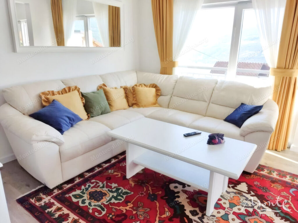 meblirovannaya kvartira s 2 spalnyami v herczeg novi rajon sushchepan 03