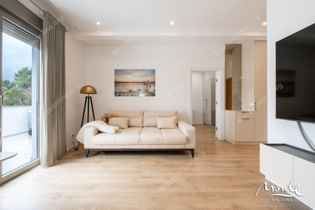 novyj apartament s 2 spalnyami i prostornoj terrasoj v rajone mrchevacz tivat 12