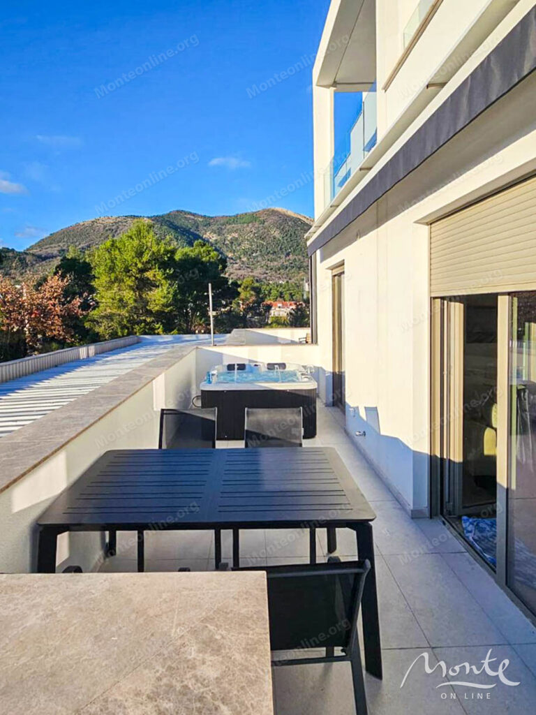 novyj apartament s 2 spalnyami i prostornoj terrasoj v rajone mrchevacz tivat 33