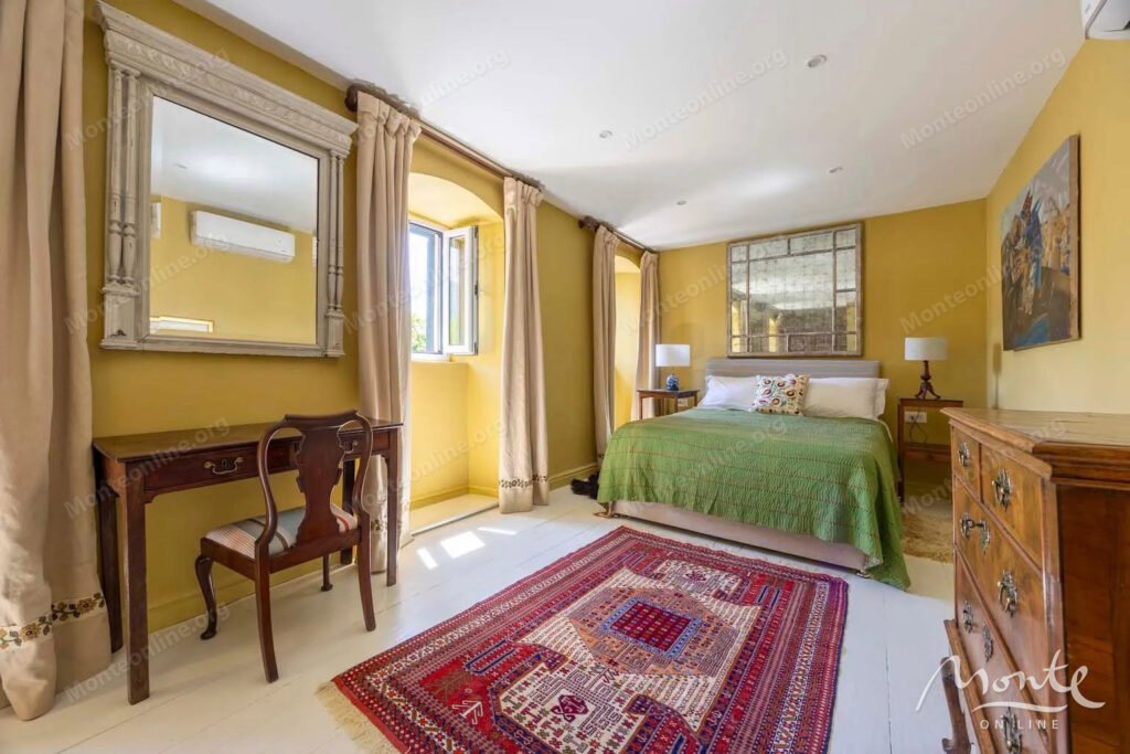 otrestavrirovannyj kamennyj dom s vidom na more v dzhurichi kotorskij zaliv 12