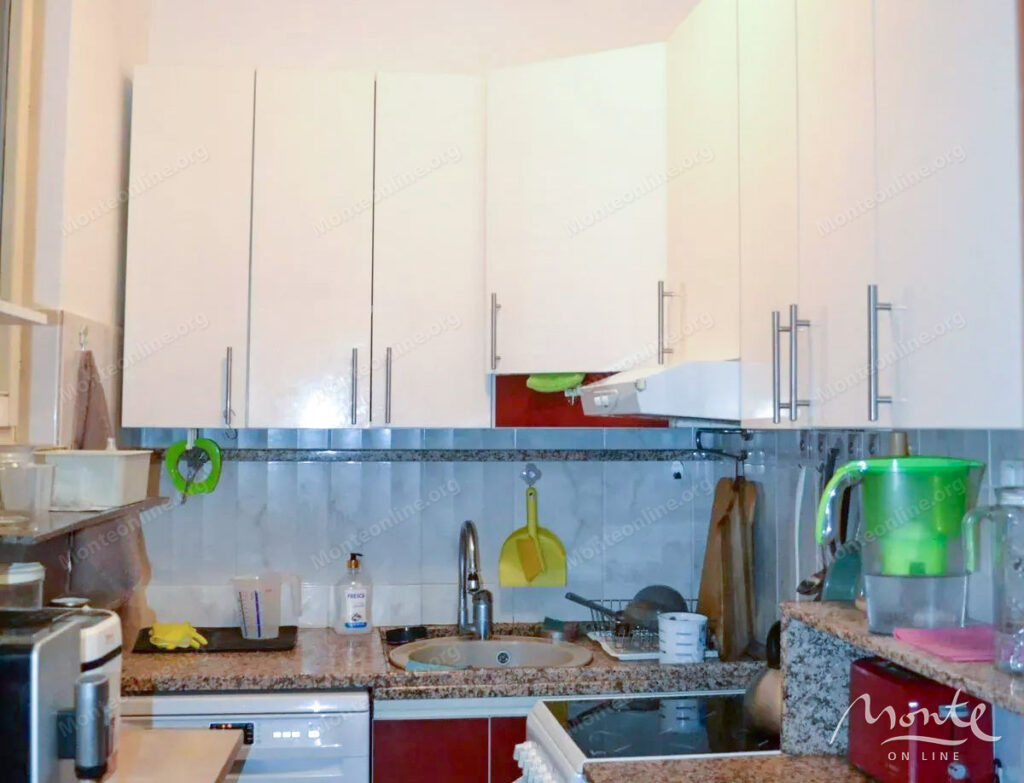 prostornaya kvartira s 2 spalnyami i vidom na gory v herczeg novi 05