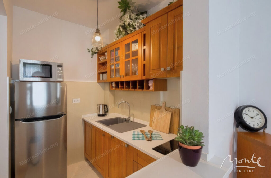 prostornaya meblirovannaya kvartira s 2 spalnyami v budve 04