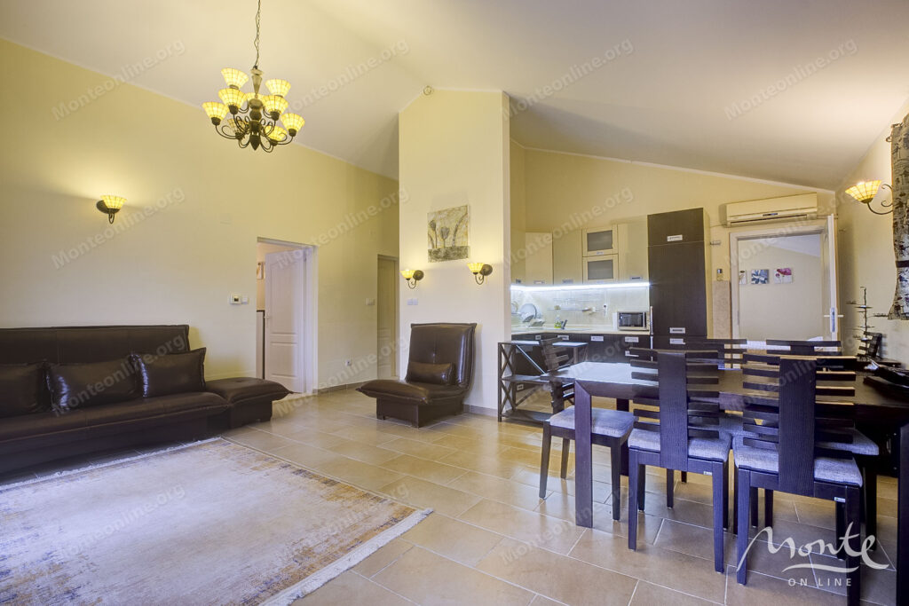 prostornyj dom s vidom na more v biele herczeg novi 25