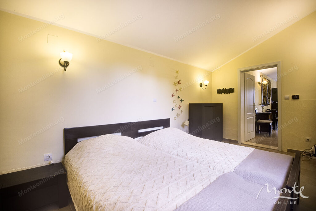 prostornyj dom s vidom na more v biele herczeg novi 32