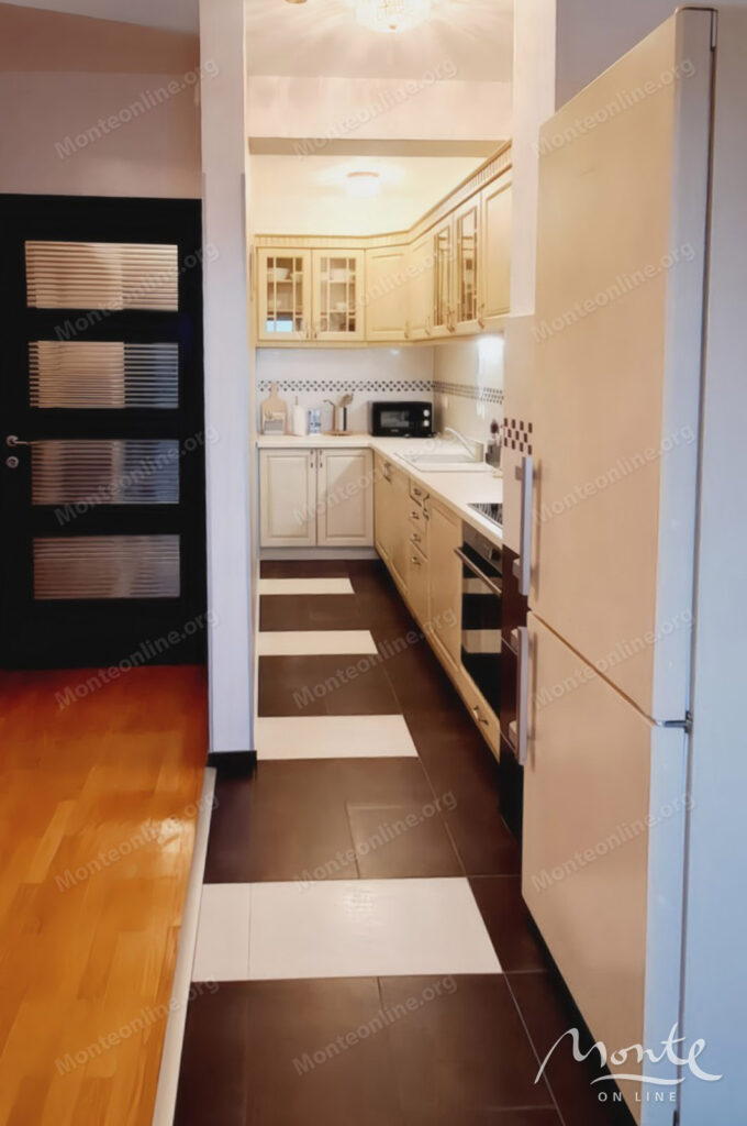 unikalnyj penthaus s 2 spalnyami i bolshoj terrasoj v czentre budvy 20