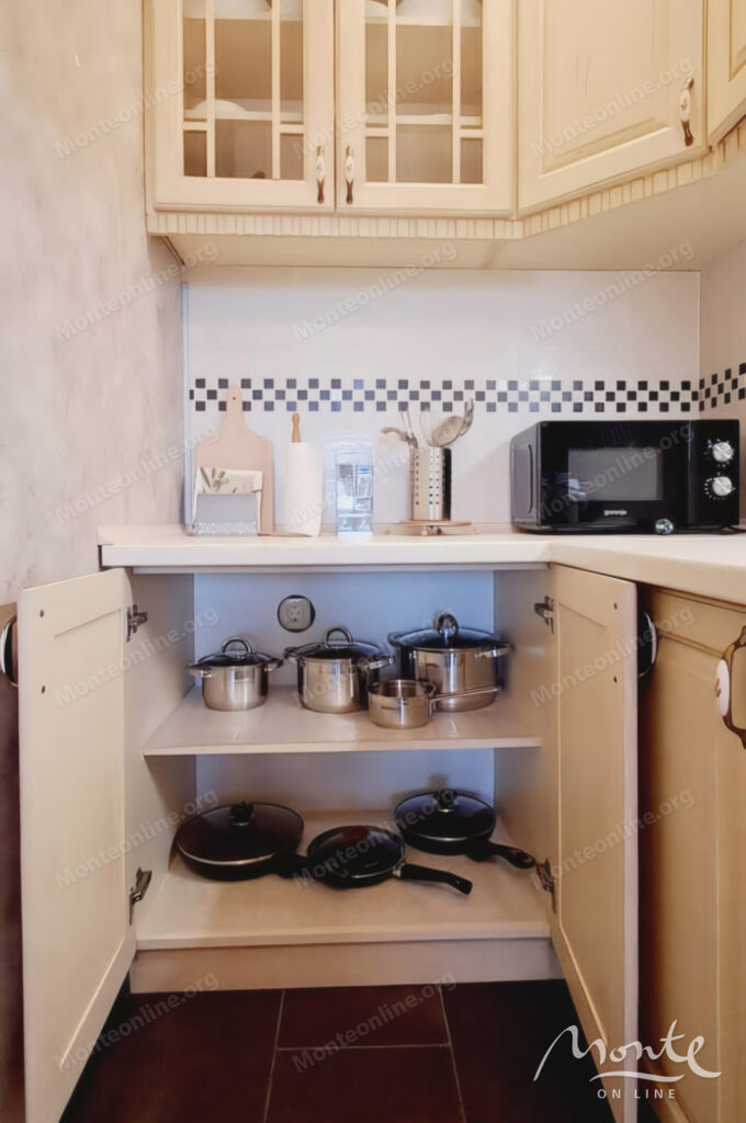 unikalnyj penthaus s 2 spalnyami i bolshoj terrasoj v czentre budvy 22