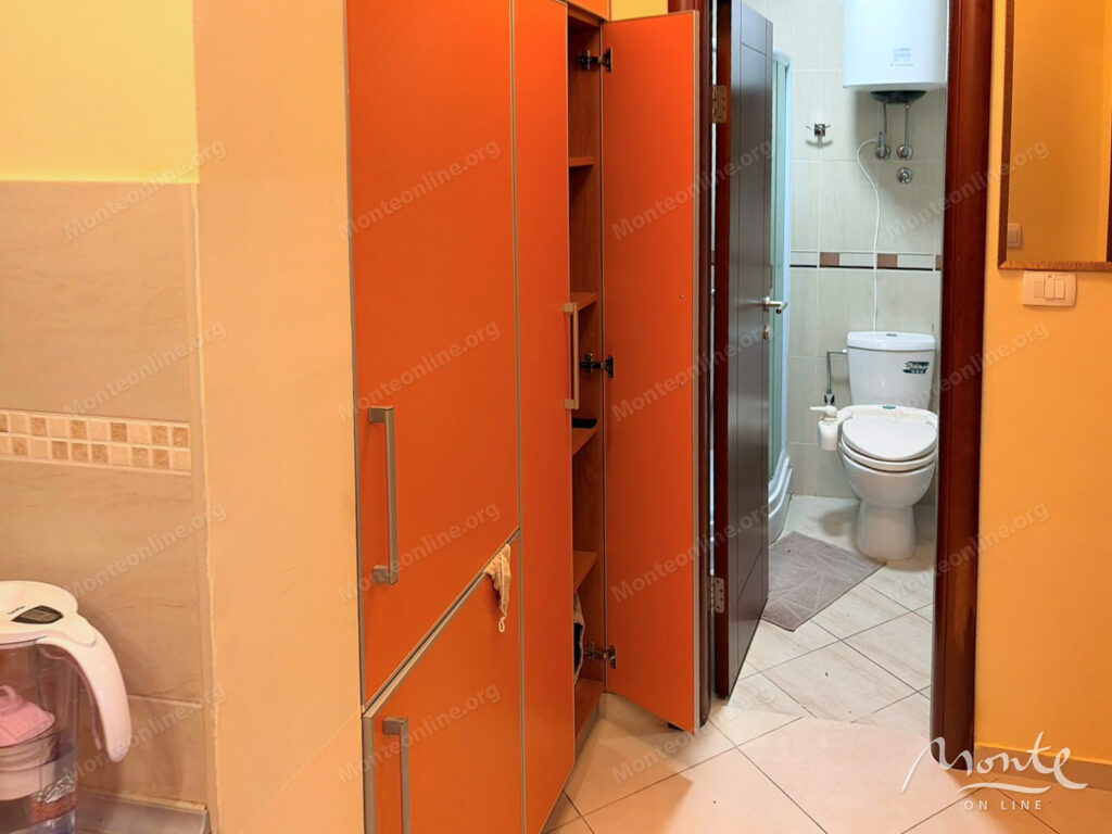 uyutnaya kvartira s 1 spalnej v bechichi s vidom na more 06