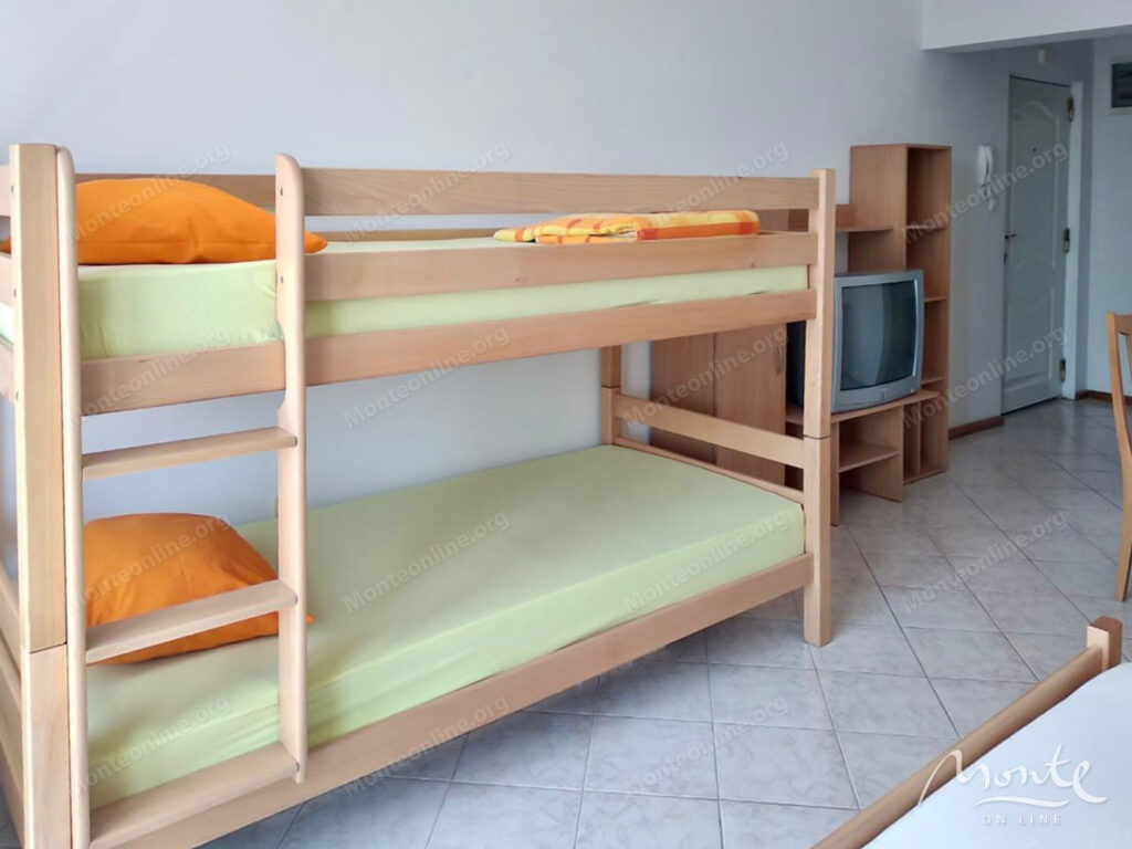 uyutnaya kvartira studiya v tihom rajone petrovacza 05