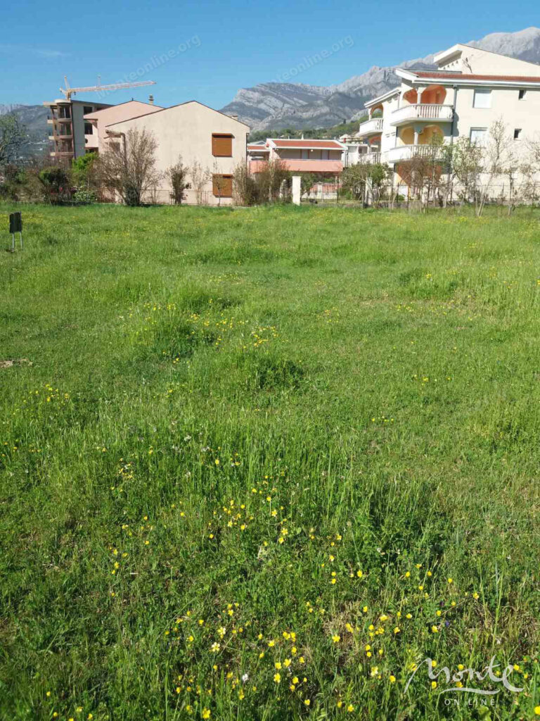 zemelnyj uchastok v 4 km ot bara v napravlenii ulczinya 02