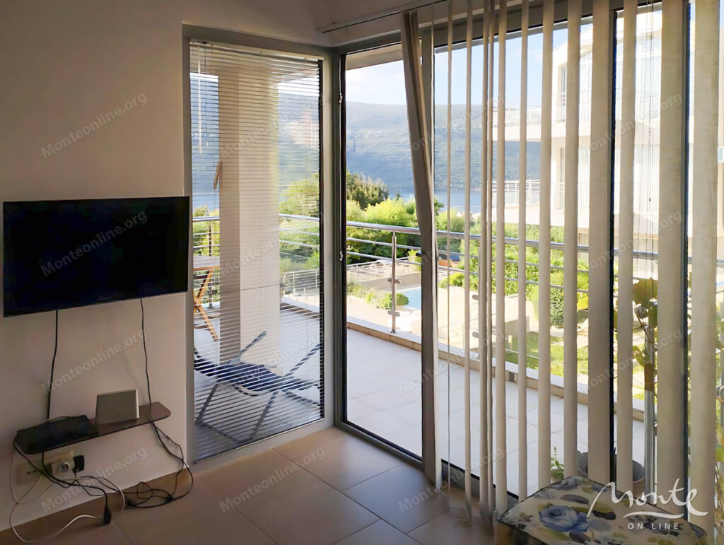 eksklyuzivnye apartamenty s panoramnym vidom na more v dzhenovichi boko kotorskij zaliv kompleks acacia hill 03