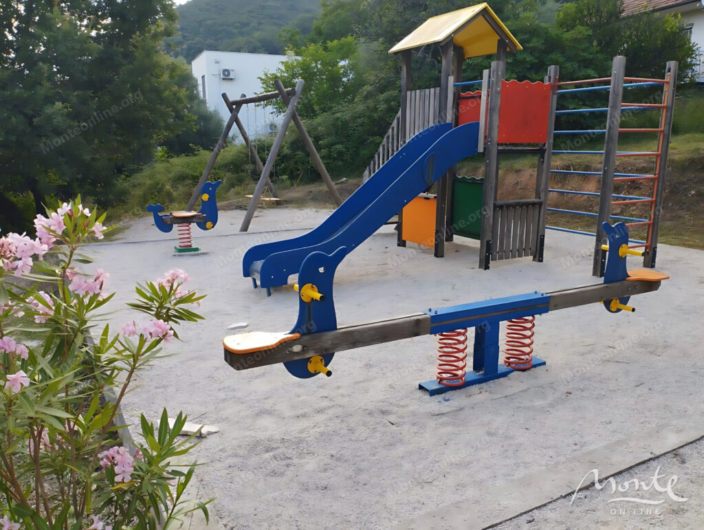 eksklyuzivnye apartamenty s panoramnym vidom na more v dzhenovichi boko kotorskij zaliv kompleks acacia hill 09