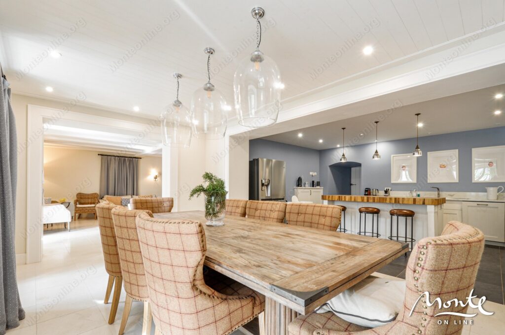 elitnyj kamennyj osobnyak na 1 linii morya v dobrote kotor 11