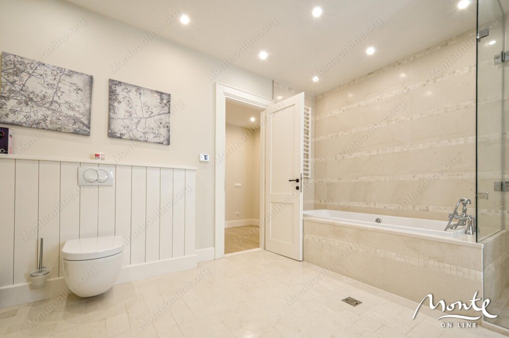 elitnyj kamennyj osobnyak na 1 linii morya v dobrote kotor 37