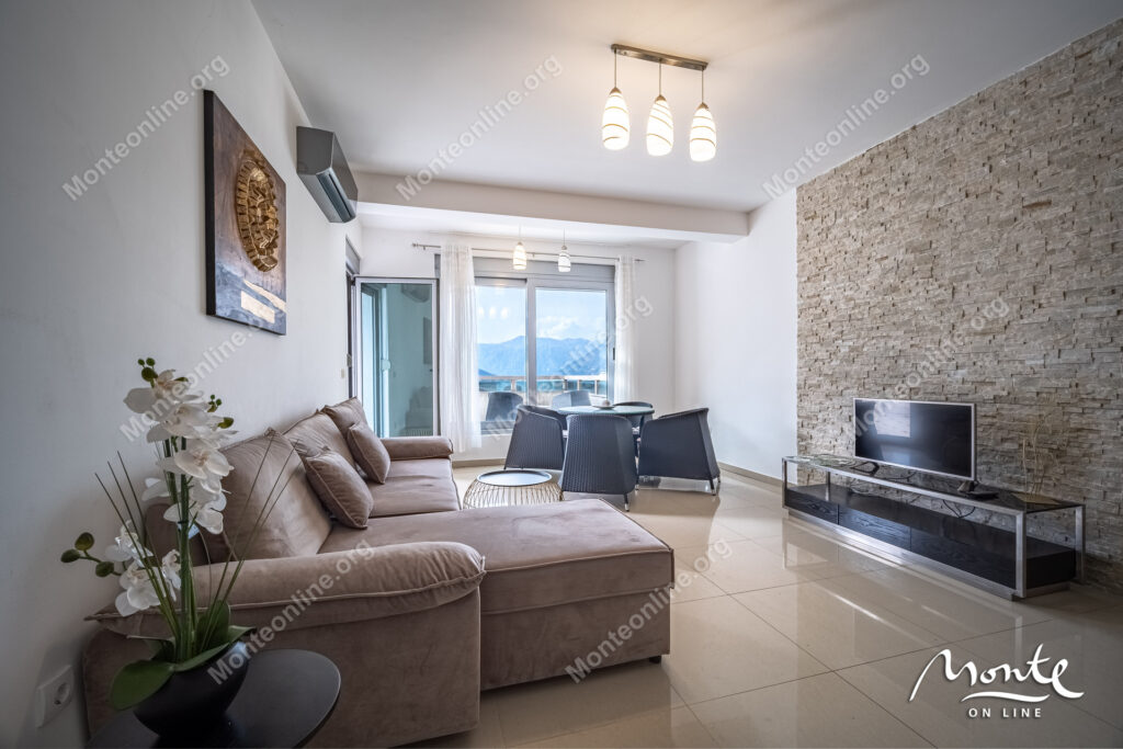 kvartira s 1 spalnej v dobrote s vidom na more i prostornoj terrasoj 02