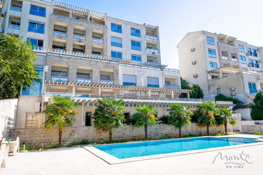 kvartira s 1 spalnej v dobrote s vidom na more i prostornoj terrasoj 27