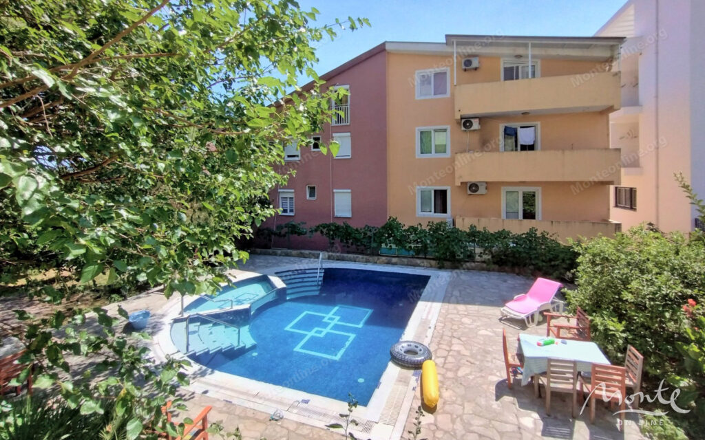 kvartira s 1 spalnej v klubnom dome s bassejnom v budve 29