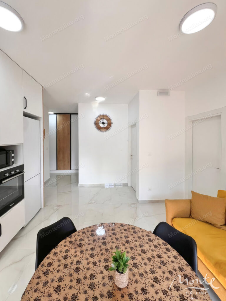 kvartira s 2 spalnyami v novom komplekse s bassejnom v prigorode bara cheluga 03