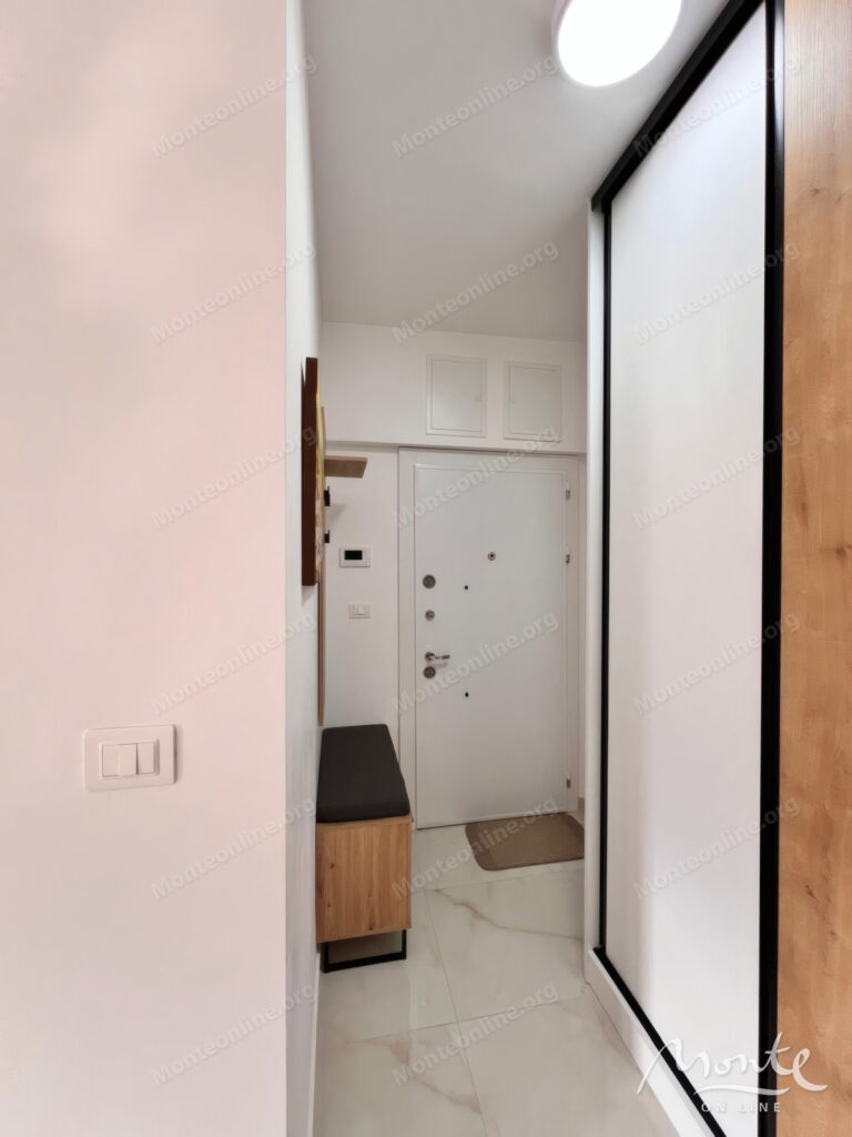 kvartira s 2 spalnyami v novom komplekse s bassejnom v prigorode bara cheluga 10