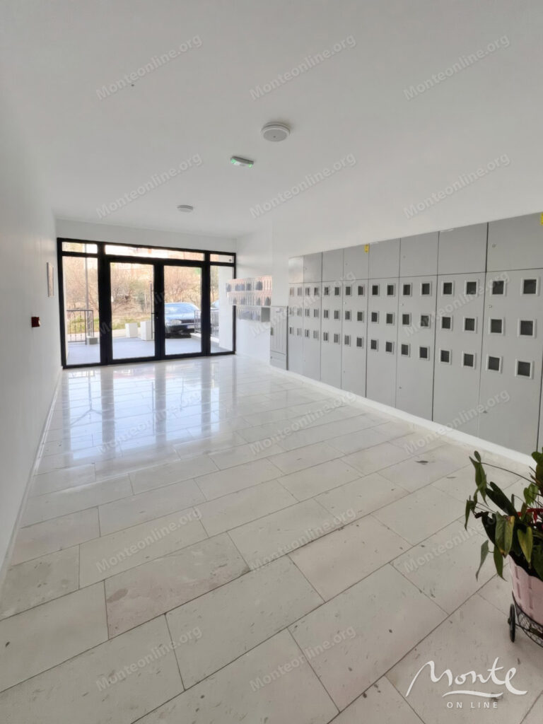 kvartira s 2 spalnyami v novom komplekse s bassejnom v prigorode bara cheluga 16