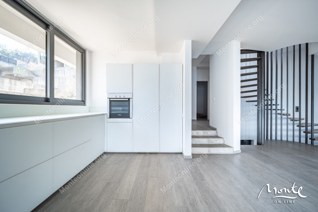 roskoshnaya villa na pervoj linii morya v krashichi tivat 10