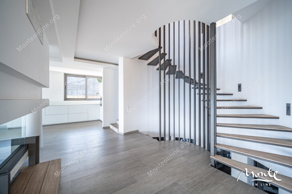 roskoshnaya villa na pervoj linii morya v krashichi tivat 13