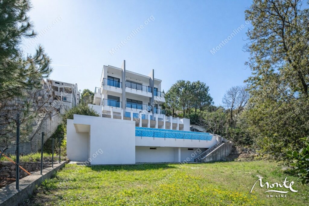 roskoshnaya villa na pervoj linii morya v krashichi tivat 35