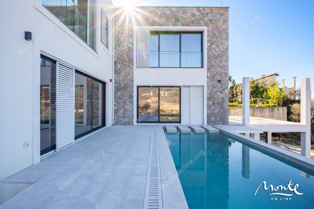 sovremennaya dizajnerskaya villa s bassejnom v tivate kavach 01