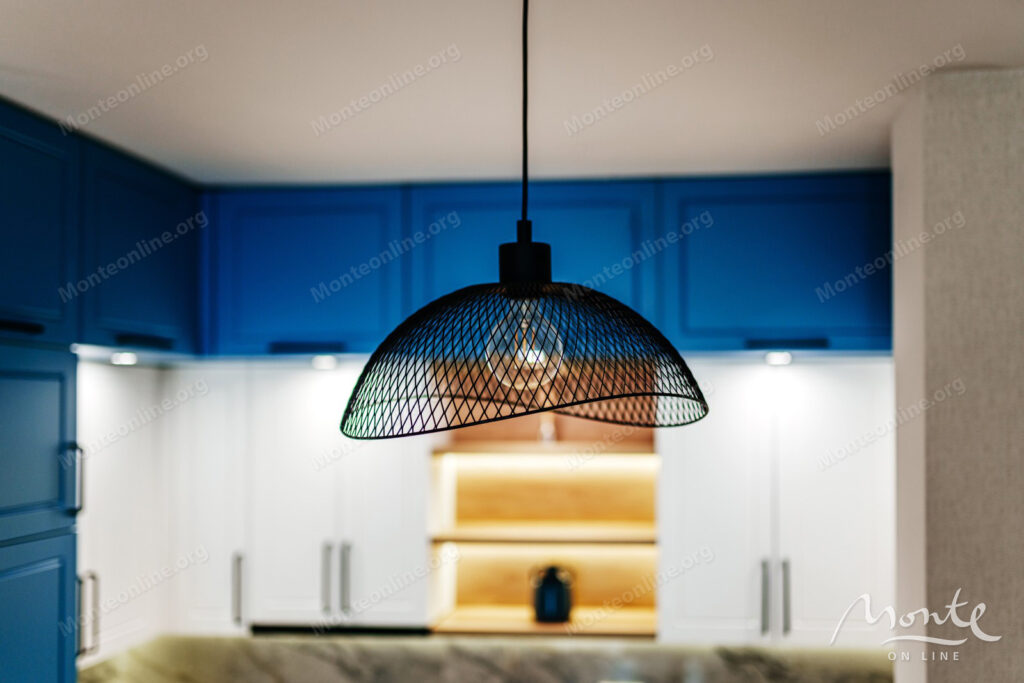 svetlaya kvartira s 2 spalnyami v komplekse skyline resort bechichi 08