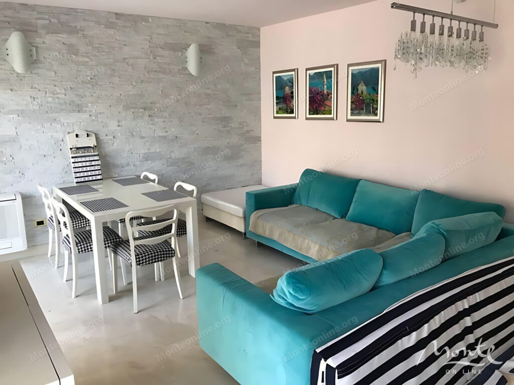 trehetazhnaya villa na 1 linii morya s gostevym domikom 04