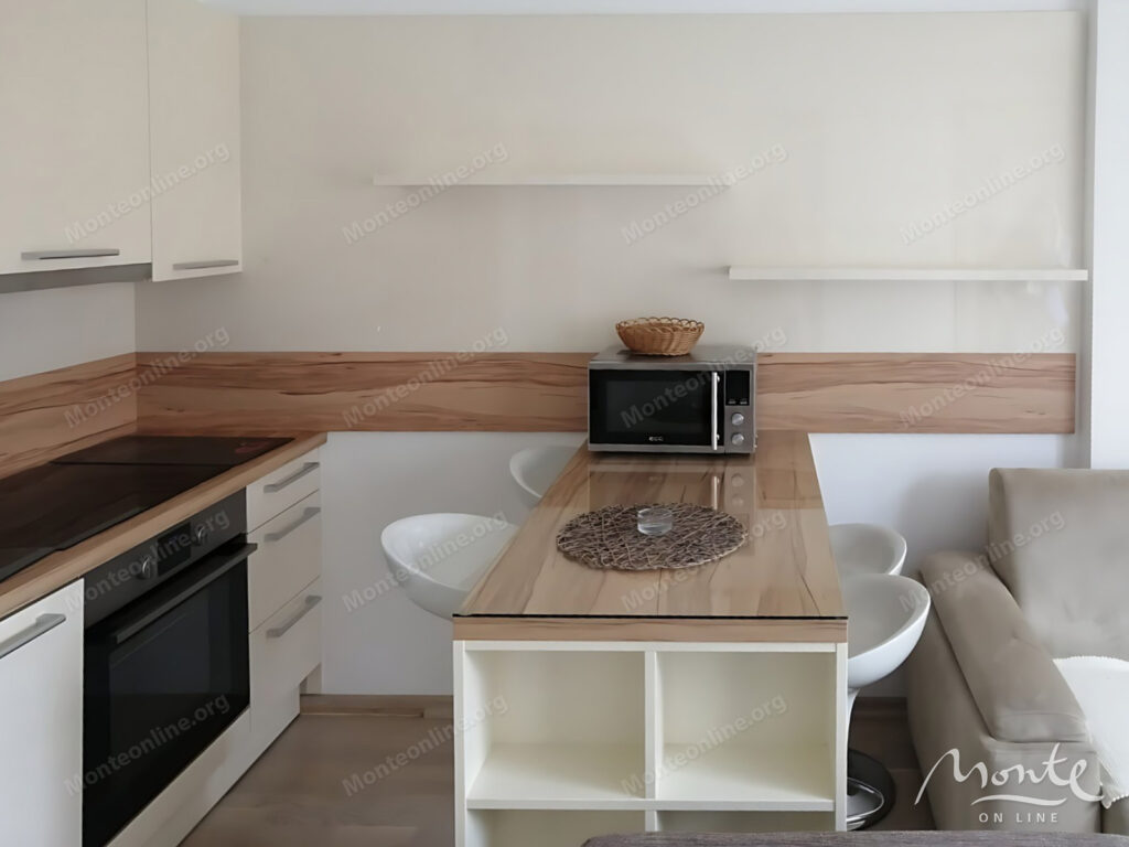 uyutnaya kvartira c 1 spalnej v czentre budvy 04