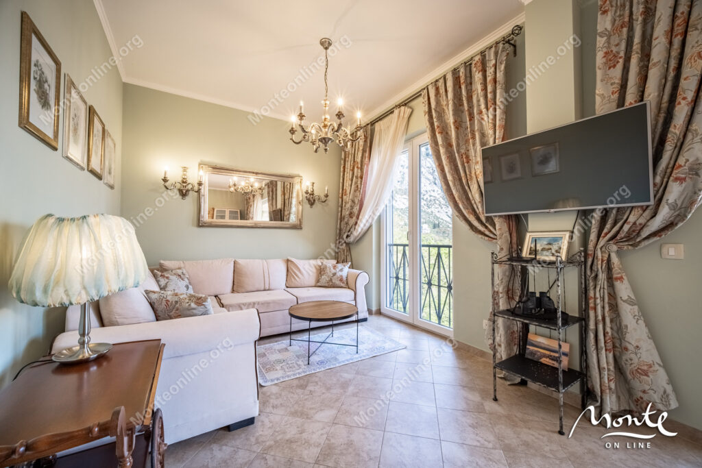 panoramnyj apartament s 1 spalnej v komplekse s bassejnom orahovacz 02