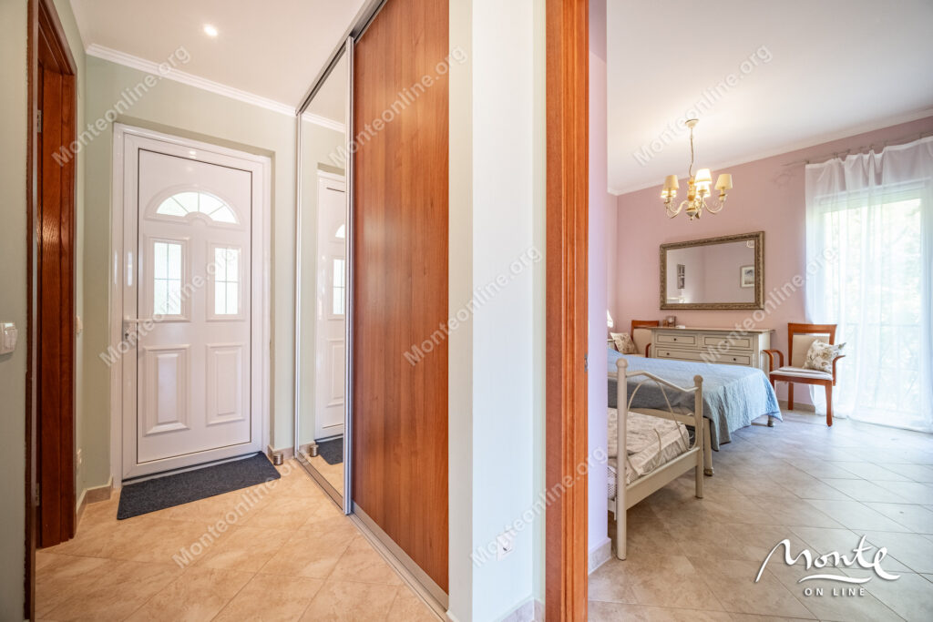 panoramnyj apartament s 1 spalnej v komplekse s bassejnom orahovacz 19