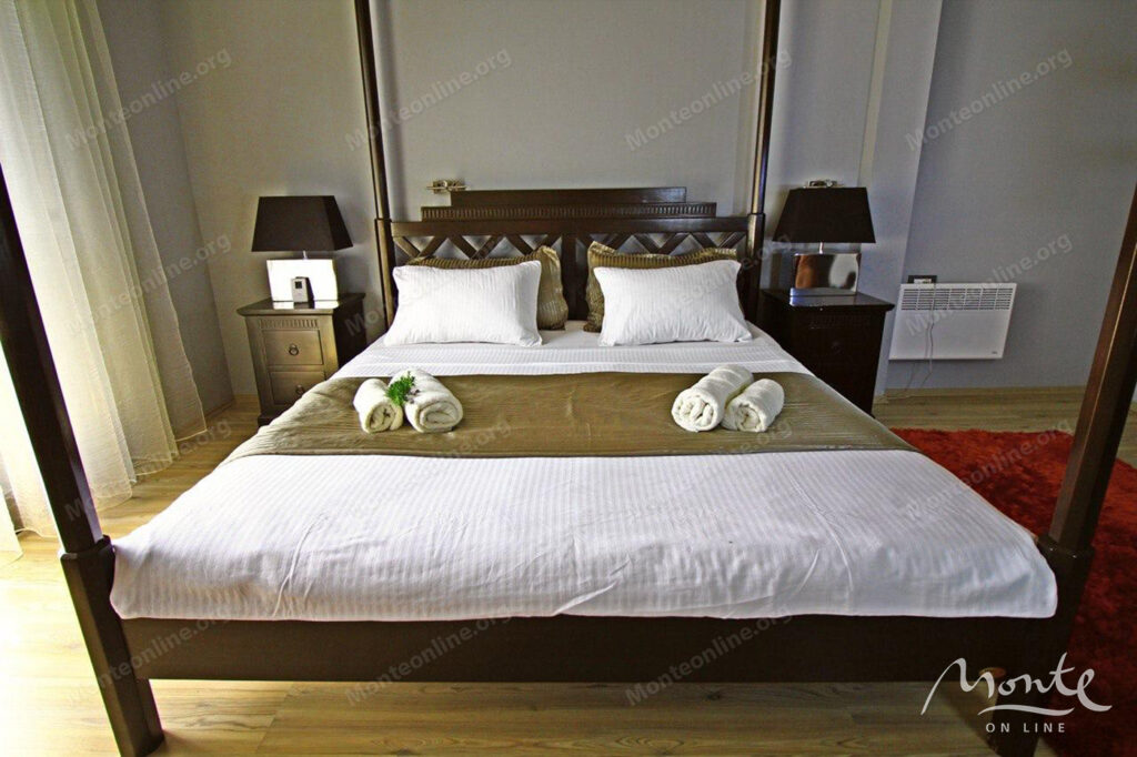 prostornyj 2 etazhnyj dom s bassejnom v herczeg novi 07