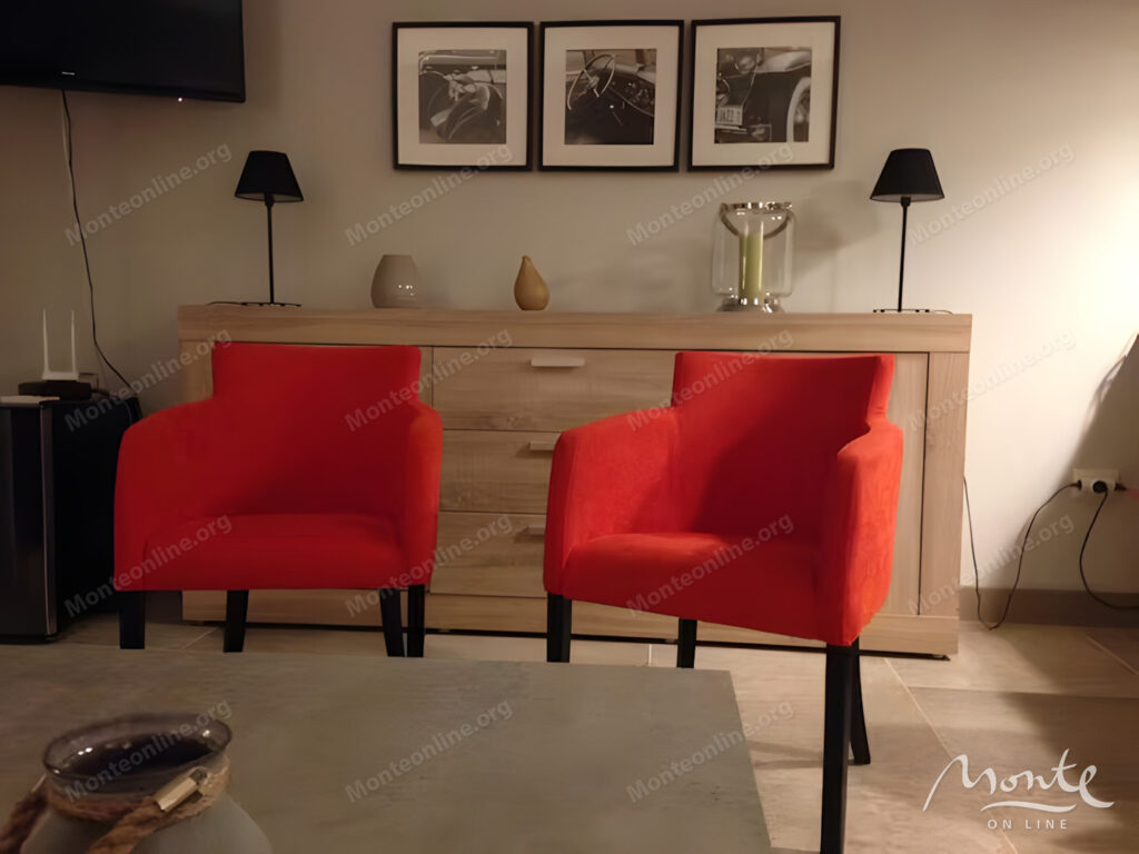 Luksuzni dvosobni apartman sa panoramskim pogledom na zaliv i Porto Montenegro 05