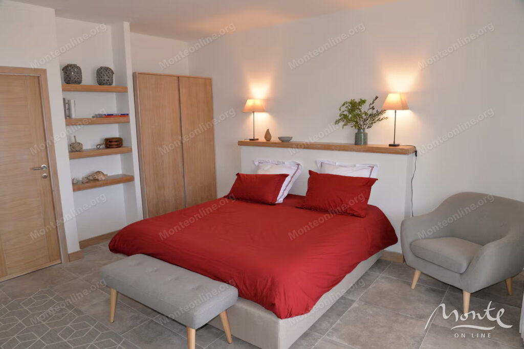 Luksuzni dvosobni apartman sa panoramskim pogledom na zaliv i Porto Montenegro 06