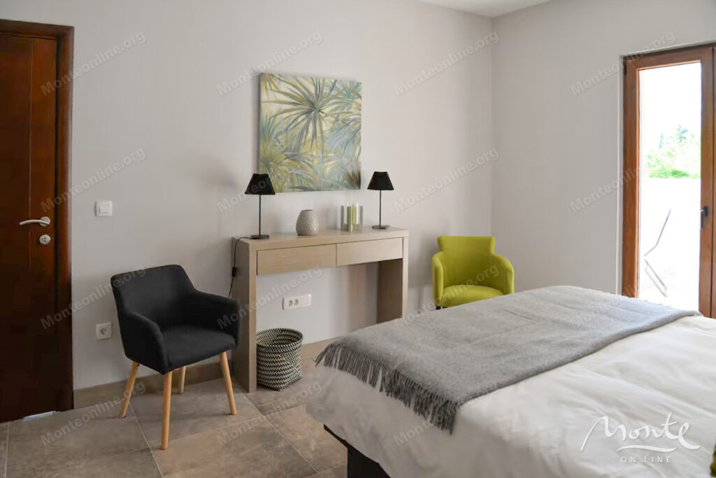 Luksuzni apartman sa 2 spavaće sobe i panoramskim pogledom na zaliv i Porto Montenegro 10